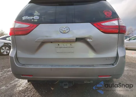 2015 Toyota Sienna Le 8 Passenger z USA, uszkodzony, nr VIN 5TDKK3DCXFS585488